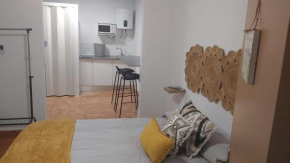 Loft 3 Nuevo,tercera planta sin ascensor,pequeño y coqueto,wifi y aire acondicionado